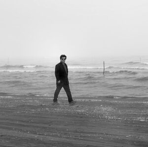 Hamed Komaily Instagram - …
برای جعفر پناهی
.
.
.
#جعفرپناهی 
#jafarpanahi