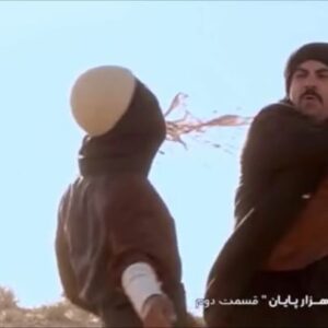 Hamed Tehrani Instagram - سریال افسانه هزار پایان پروژه ایی که به کارگردانی شهاب عباسی سال ۹۶ کلید خورد و سه سال فیلمبرداریش طول کشید و زحمات بسیار زیادی برای ساختش کشیده شد اما در اوج بی مهری قرار گرفت به بدترین شکل پخش شد 😏 گویا الان شبکه نسیم  از شنبه تا چهارشنبه هر شب  ساعت ۲۱:۰۰ کارو پخش میکنه 

پ.ن: من گفتم جنگی ام کسی باور نکرد🤣😎

#حامدتهرانی#شهاب_عباسی #افسانه_هزار_پایان
