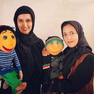Hamid Jebeli Instagram - .
مرضیه محبوب و دنیا فنی زاده عزیز

دو فرشته مهربانی که اگر نبودند «کلاه قرمزی و دوستانش» هم امروز نبودند