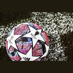 Hamit Altıntop Instagram - @uefa_official @championsleague Road to Istanbul! We are proud and happy!! ⚽️❤️