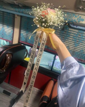 Han Da-sol Instagram - 사랑사랑사랑🫶
#웅남이 #영화 #곰