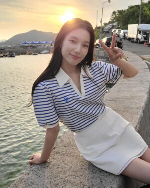 Han Dong-hee Instagram - 💙🩵💙

#jtbc #비밀은없어 
#franklyspeaking