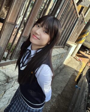Han Dong-hee Instagram - 민초희💖 
#비밀은없어 #jtbc 🤍
