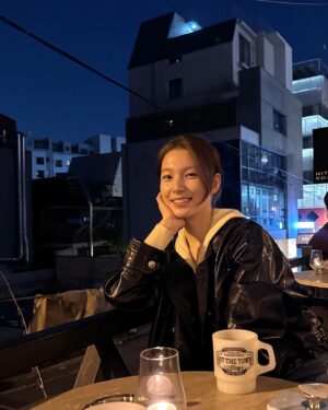 Han Dong-hee Instagram - 🌙🌝🌕