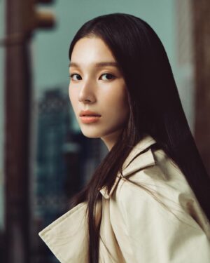 Han Dong-hee Instagram - #dinsee🧡