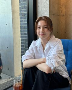 Actress Han Dong-hee HD Instagram Photos and Wallpapers May 2024