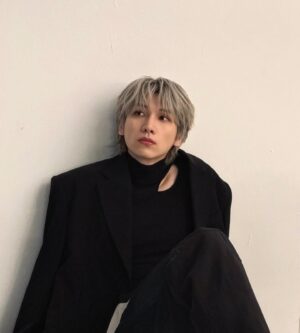Han Sang-hyuk Instagram - @atstar1magazine 
Last Gray🩶
