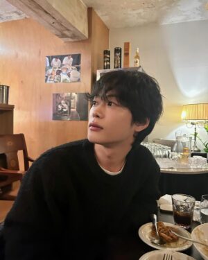 Han Se-jin Instagram - 아직 춥