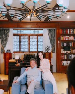 Actress Han Soo-yeon HD Instagram Photos and Wallpapers April 2024