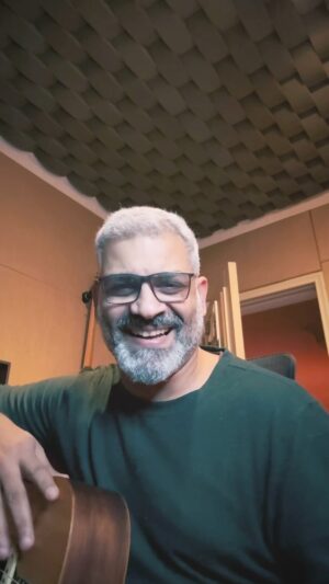 Hani Adel Instagram - تعالي ادلعك