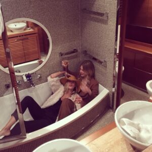 Hanna Alström Instagram - One glass more.