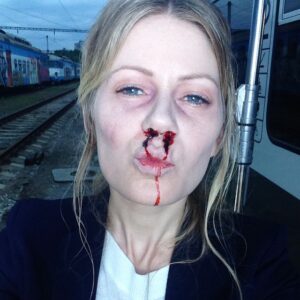 Hanna Alström Instagram - Kisses from Prague!
