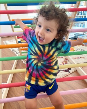 Hanna Mangan Lawrence Instagram - Likes: baseballs, soccer balls, tennis balls, stairs, eating old rice off the floor, salt, smoked salmon, fried rice and chicken cacciatore. 

Dislikes: his hair being washed, getting out of the bath, leaving the park and hot food (as in temperature, he enjoys spice)!