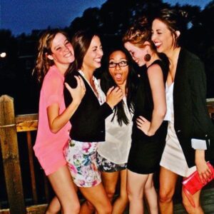 Hannah Anderson Instagram - Happy International Women’s Day!! This is from almost 10 years ago but perfectly depicts how I feel about my ladies. These women and all the women I love make my life so happy and full. They give me energy, laughter, love, and strength.
To all my ladies: you are my world! I love you so much. #internationalwomensday