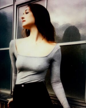Hannah James Instagram - An old favourite from @fayethomasphoto 

#polaroid #photoshoot #fayethomasphotography