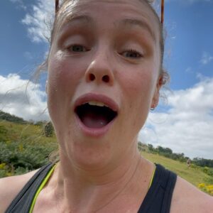 Hannah New Instagram - Sweaty Betty! Been raining the last few days so had to go and get lost in the woods! 🏃‍♀️🥵 #runinthesun #sweatybetty #noexcuses #notsurewhereimgoing #lovegettinglost #bambiandmama #happyplace