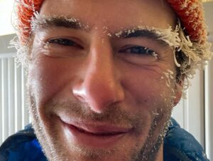 Hannah New Instagram - Photo dump from my time spent in the alps with these beautiful beings on #summitfeverthemovie We were all committed to doing as much of the climbing as possible (with amazing support from our guides🙏.) Quite a challenge to be literal meat puppets on a string (aka roap! 🧗‍♀️🎥🎬😂) You can now see the fruits of our labour on streaming platforms in the UK 🧗‍♀️❤️🙏 @ryanphillippe @freddiethorp @warniermathilde @theochristine18 @michelbiel @julian.gilbey @brucejacksondop @chantelle.kirton @costumesby_nicola @willsimclimber @josefinecamera @johnmccuneclimber @charley.radcliffe @katieyakk @joelevans @lukejarmey @gwenaelle_make_up @footsoldierno1 #summitfever #climbthatmountain #theeiger #iceclimbing #meatpuppets #meatpuppetsonastring #frozenmeatpuppets #chamonix #montblanc #cormayeurmontblanc
