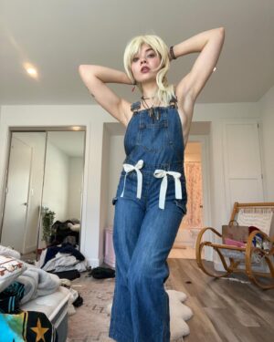 Hannah Riley Instagram - i guess u could say i’m multifaceted…. fka ive been having too much fun with the blonde wig lately