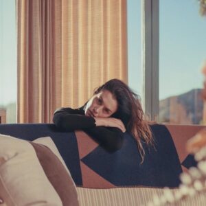 Hannah Ware Instagram - Spring hours @franckbohbot 🌾