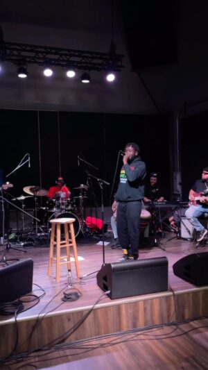Hannibal Buress Instagram - Rehearsing with this super cold band.  @chicagotheatre tomorrow at 7:30.  grab some tickets at the door to beat the fees. 

  @drumssmoke 
@robarousal 
@izjohnson 
@shonnhinton 
@kenzinho91 
@artiedogood 
@bobbywonderfull 
@foreign_yems