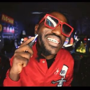 Hannibal Buress Instagram - SWIPE RIGHT 

A few fun music moments over the past year or so.  Many more to come.  Appreciate all the folks I've collaborated with. 

1-2.  Lamp me produced by @jaycactusmusic @djpain1  video edited by @thekpco 

3.  I lift weights streaming everywhere.  Produced by @tkgotdamix @eshutune @drumssmoke @djwmusic  Visualizer by @thekpco 

4.  Veneers remix with @xdannyxbrownx @paulwallbaby everywhere.  Produced by @eshutune and @tkgotdamix Video directed by @krismerc  Edited by @bigbabyreuter 

5.  Cheers produced by @brianbabylon video edited by @thekpco  Video produced by @krismodh  shot by @dnd_dylz 

6-7. Knee brace visualizer in there twice but I've gone too far to correct it.  Shot and edited by @studioboman  song produced by @hailesupreme 

8. A random clip from bowling in Chicago that makes me happy. 

9. A fun moment @producermondays with @rayangry and @iam_kamilah 

10. @binkey1 talking to folks about veneers and we fulfill a request.  produced by @tkgotdamix and ET and visual edited by @thekpco 

Fall Tour dates coming soon.  @riot_fest  September 16th.