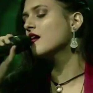 Harika Narayan Instagram - Here is the full video of my performance of Bhaga Bhaga from Zee Sa re ga ma pa for everyone who asked me to upload. Thank you for all your love🖤
.
.
.
.
@arrahman Sir🙏 
@shakthisreegopalan 
@rakendumouli
@socalled_shashi @zeetelugu
#bhagabhaga #nawab #zeesaregamapa #performance #harikanarayan #harikanarayansings