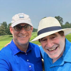 Harlan Coben Instagram - More laughs than good golf with the always hilarious @realrichardkind. We were playing in support of @michaeljfoxorg @realmikejfox and finding a cure for Parkinson’s. We will beat PD.  The strides made this year have been amazing.