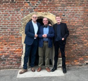 Harlan Coben Instagram - What a time celebrating literacy at Hampton Court Palace for @thequeensreadingroom. Pics here include fellow authors Mick Herron, @kenfollettauthor @jackreacher (Lee Child), @ianrankin2 Ann Cleaves @revrichardcoles