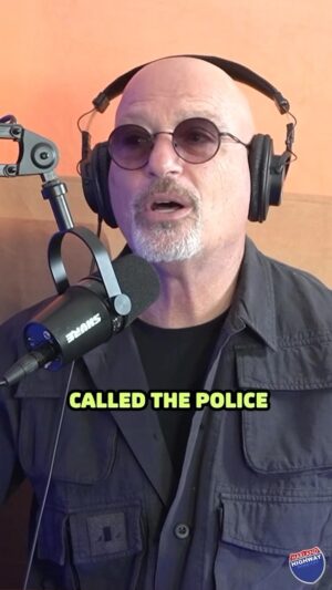 Harland Williams Instagram - Playing games on the Harland Highway podcast on YouTube #twirling #wheresthebeef @howiemandel @landolakesinc @jambajuice @helenhunt @chicago @monikalewinsky @cher