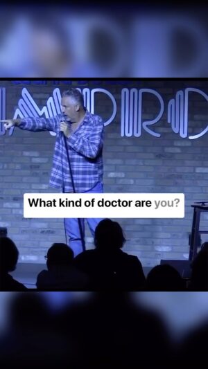 Harland Williams Instagram - Valid questions only 😂

Laugh with the legendary @harlandwilliams in the Comedy Club this weekend! Hit up the group chat and grab those tickets.

Tickets   More: ComixRoadhouse.com/inthecomedyclub
.
.
.
#ctvisit #mohegansun #connecticut #standup #standupcomedy