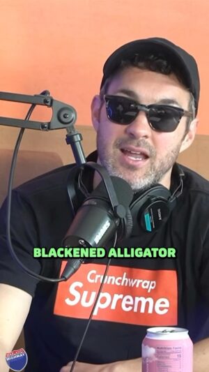 Harland Williams Instagram - Good eats on the Harland Highway podcast on YouTube #gatorbites #yummy @marknormand @godzillaxkong @natgeo @arbys @jellyroll615 @realchristianslater