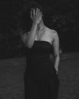 Harleen Sethi Instagram - There is always a Rhaenyra who has a Bridgerton side to her. The queen of dragons is all set for her ball, are we ready? 

#HouseofthedragonXBridgerton