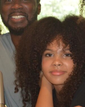 Harold Perrineau Instagram - This sounds obvious but you only turn 11 once and when your mom or dad isn’t there it’s tough. This one said to me “It’s ok dad, I know you have to work. I love you.”😭
Nah babe I LOVE YOU. #fromily Say HAPPY BIRTHDAY to my youngest ride or die Holiday Grace. #family