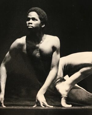 Harold Perrineau Instagram - Who could’ve told this dancer dude that one day he’d be the sheriff in a nightmare town where all the inhabitants are trapped? Who’d believe that? @alvinailey  @theaileyschool #memories @fromonmgm #fromily We’re coming back