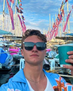 Harrison Osterfield Instagram - A week on water ⛵️ and rum.

‘Are you actually working or do you just say that to stop me calling you?’ - Mum

TY @theyachtweek and all the people that made this week special ✨