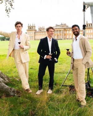 Harrison Osterfield Instagram - You gotta love a British summer ☔️💙

Hope everyone is enjoying themselves wherever they are in the world 🌎 

@thegentsjournal