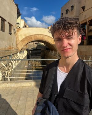 Harrison Osterfield Instagram - Rocked the Kasbah 🇲🇦

Incredible, incredible trip to Morocco this last week. Meeting amazing people in a beautiful, mesmerizing country 🧡

Thank you for making me smile xx