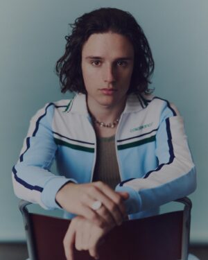 Harry Collett Instagram - @wonderlandmag 

📸 @bypip 
👔 @katie_dulieu 
🖌️ @pauldonovanhair