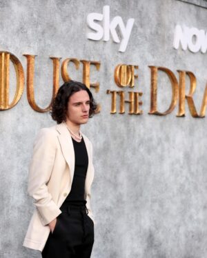 Harry Collett Instagram - LDN Premiere. 

👔 @luke_jefferson_day 
🖌️ @knightjosh
