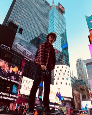 Harry Holland Instagram - Bright lights and big smiles 📸