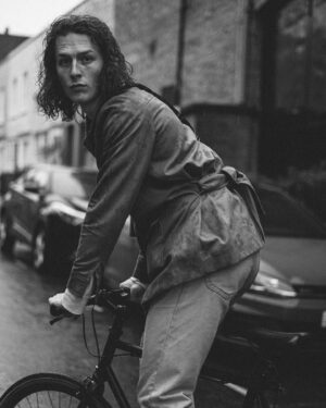Harry Kirton Instagram - I feel so calm seeing these photos. This really feels like me. Simple, beautiful shots. Even if it’s just a taste, thank you @anna_ozerchuk for capturing the man I am today