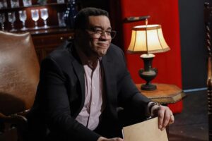 Harry Lennix Instagram - What’s this grin all about? Find out tonight! All new episode of #TheBlacklist starts at 8/7c.