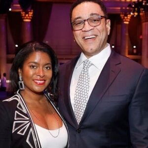 Harry Lennix Instagram - It was a privilege attending the 2023 @heartshare Spring Gala in NYC this past week alongside so many incredible, inspiring and giving individuals who are making a difference in their community. 

Receiving the Heart of a Champion Award was a huge honor. Thank you HeartShare for having me and @reeljeffmarchetti for presenting the award!