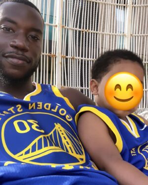 Harry Pinero Instagram - Happy Father’s Day 
My son has taught me what unconditional love is
I have two wishes, that he plays for Man United and doesn’t have my hairline 💜👌🏿 

#WeAreWinning