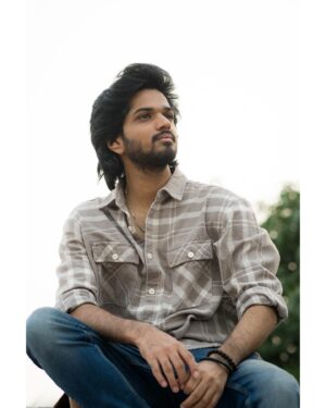 Harshavardhan Vidyasagar Instagram - Wishing you All a Happy Diwali❤️😇

📸- @mah1sh