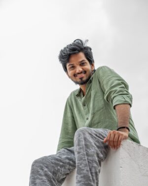 Harshavardhan Vidyasagar Instagram - Chasing the Sky 🚀❤️

📸- @dhane1920
