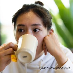 Haruka Ayase Instagram - 朝、飲む紅茶に思う…
また新しい一週間がはじまりますね🥰

#ハルカノイセカイ
#ハルカノイセカイ02
#ハワイ
#綾瀬はるか
#NDCHOW
#世界を食べ歩き
#LUMIXS1
#LUMIXS1R
#LUMIXGINZATOKYO