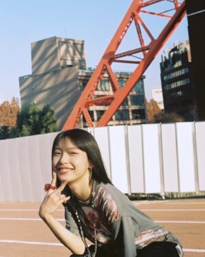 Haruka Imou Instagram - sun bathing✌️