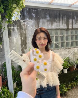 Haruka Imou Instagram - 💐

@tsukimake 
@ll_haruka_ll 
@chinatsunostyling