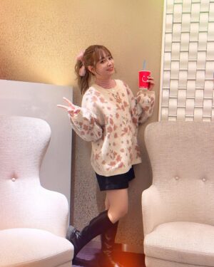 Haruka Yamazaki Instagram - 舞台挨拶は未来ちゃんカラーのピンクも多めにとりいれました💓💞
ミリオンライブのアニメを待っててくれて、
ミリオンライブのアニメを見てくれて
ありがとうございます！！！